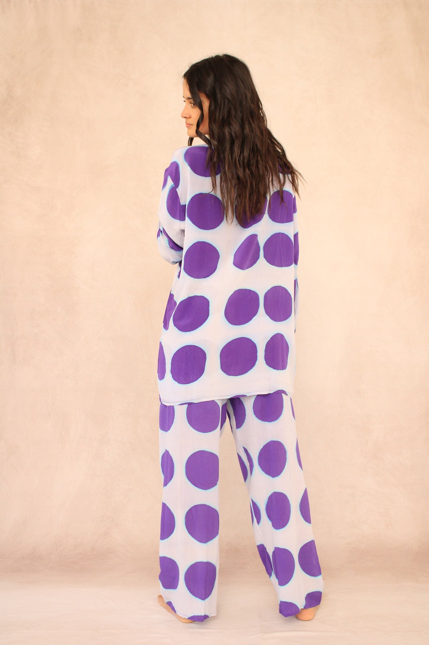 WHITE POLKA DOT SILK SET