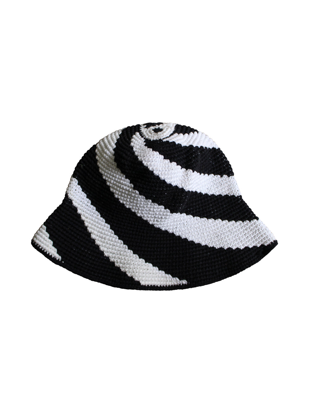 CROCHET HAT YIN YANG